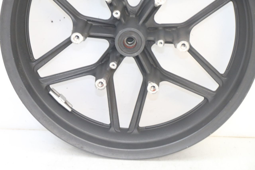 photo de CERCHIO ANTERIORE HONDA FORZA 125 (2021 - 2025)