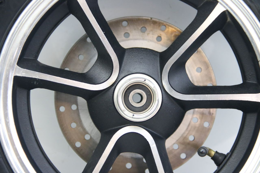 photo de CERCHIO ANTERIORE JM MOTORS GT LINE 4T 50 (2021 - 2023)