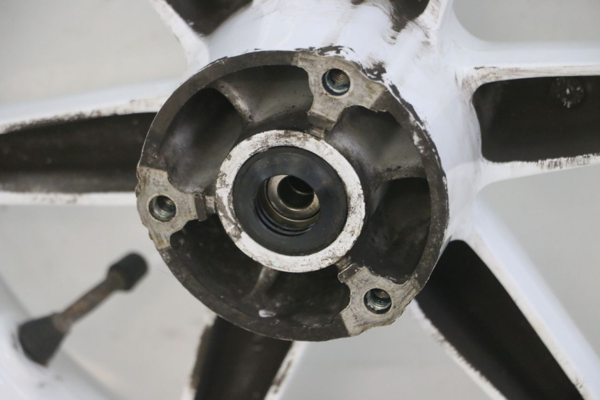 photo de CERCHIO ANTERIORE YAMAHA JOG R 50 (2004 - 2014)