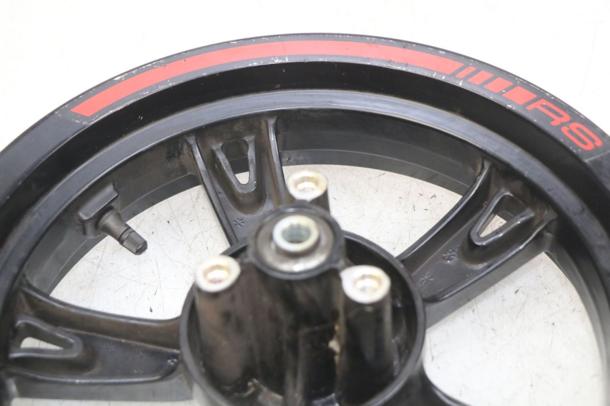 photo de CERCHIO ANTERIORE PEUGEOT KISBEE 2T 50 (2010 - 2017)