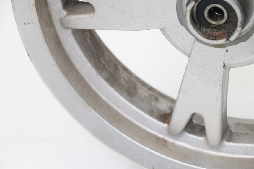 photo de CERCHIO ANTERIORE PEUGEOT KISBEE 2T 50 (2010 - 2017)