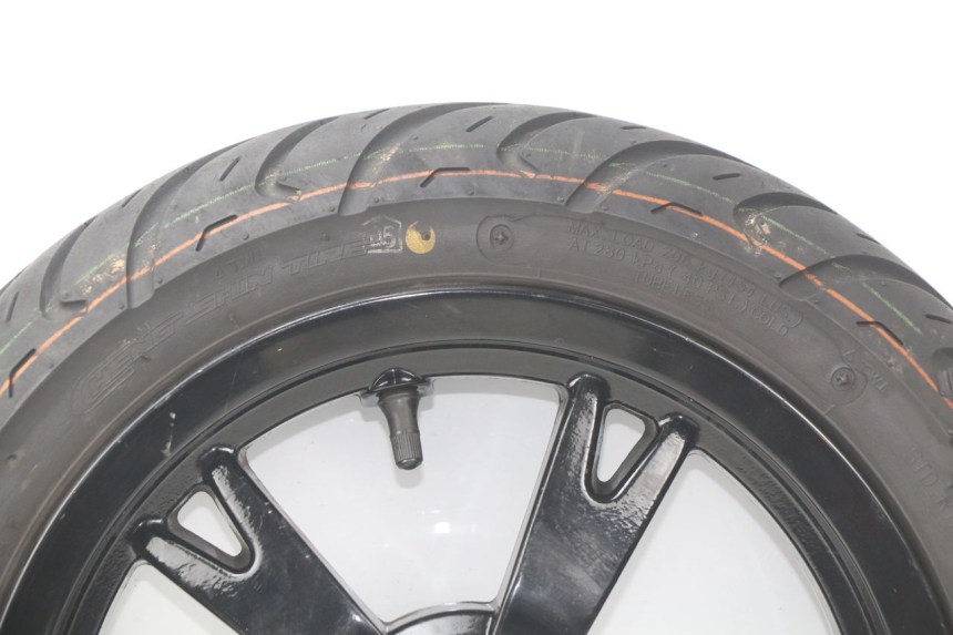 photo de CERCHIO ANTERIORE PEUGEOT KISBEE 4T 50 (2018 - 2022)