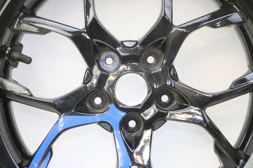 photo de CERCHIO ANTERIORE PIAGGIO MP3 HPE 310 (2024 - 2025)