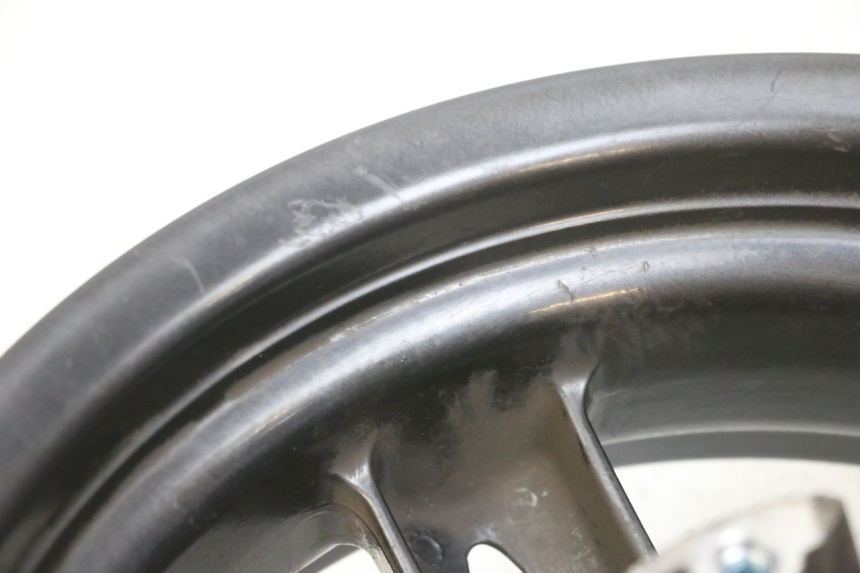 photo de CERCHIO ANTERIORE YAMAHA NEOS NEO'S 4T 50 (2008 - 2016) - Primo piano ad alta risoluzione