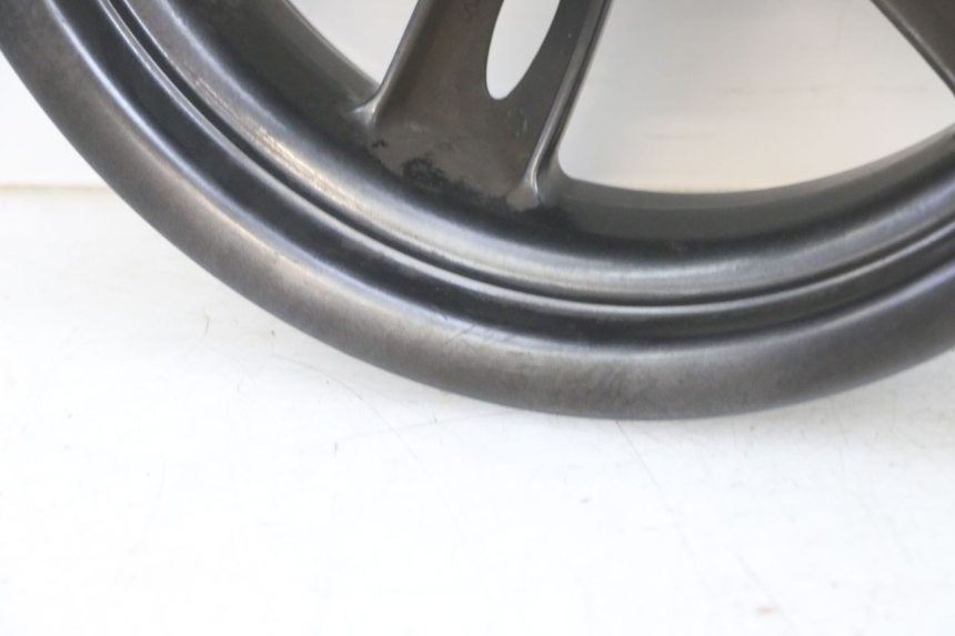 photo de CERCHIO ANTERIORE YAMAHA NEOS NEO'S 4T 50 (2008 - 2016) - Zoom sullo stato d'uso