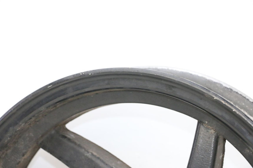 photo de CERCHIO ANTERIORE SYM ORBIT 2 4T 50 (2008 - 2017) - Dettagli dei punti di fissaggio