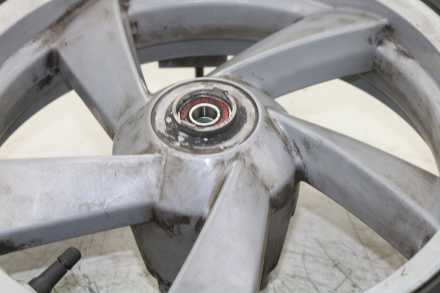 photo de CERCHIO ANTERIORE PEUGEOT CITYSTAR 50 (2013 - 2017)