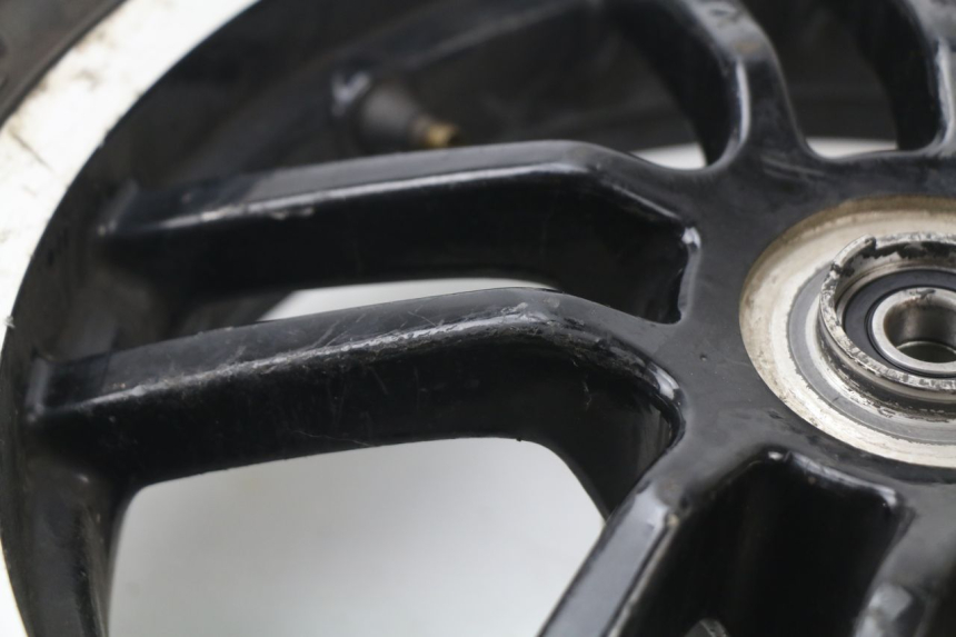 photo de CERCHIO ANTERIORE PEUGEOT SPEEDFIGHT 3 AIR 50 (2009 - 2015)