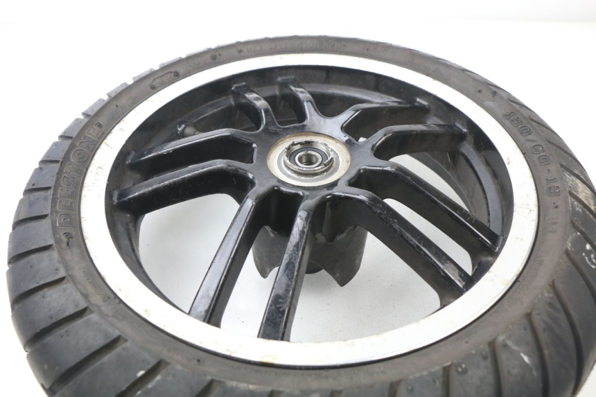 photo de CERCHIO ANTERIORE PEUGEOT SPEEDFIGHT 3 AIR 50 (2009 - 2015)