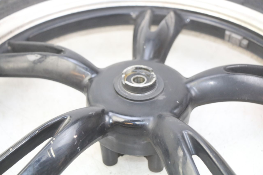 photo de CERCHIO ANTERIORE PEUGEOT TWEET 4T 50 (2010 - 2014)
