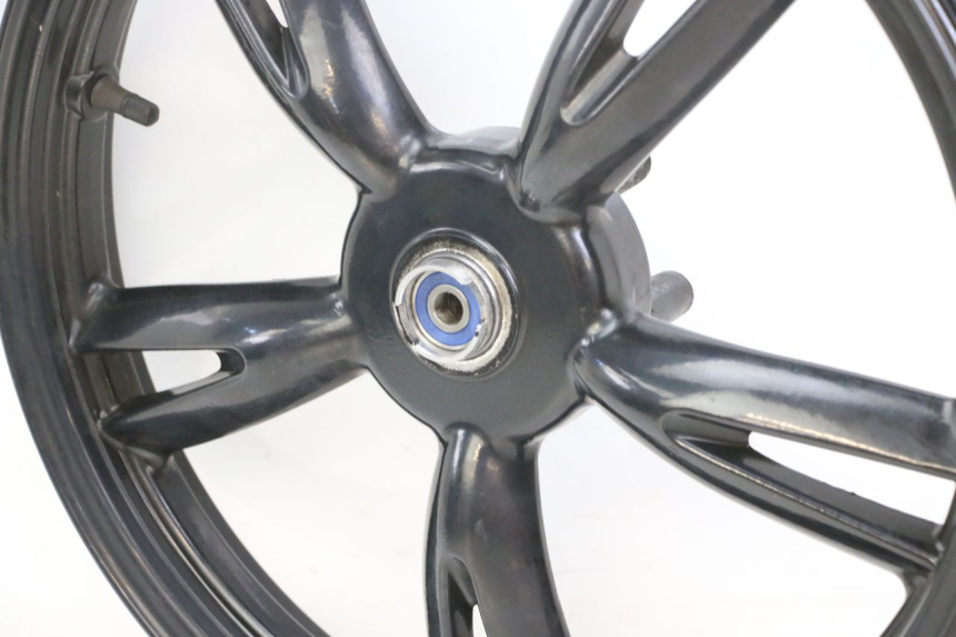 photo de CERCHIO ANTERIORE PEUGEOT TWEET 4T 50 (2018 - 2020)