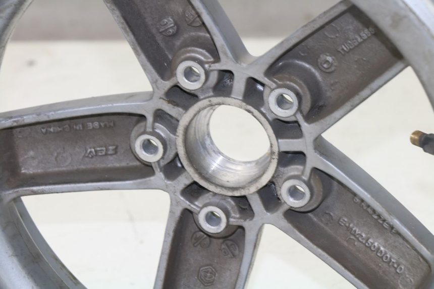 photo de CERCHIO ANTERIORE PIAGGIO VESPA LX 2T 50 (2005 - 2013)