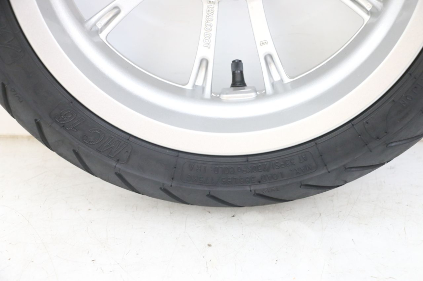 photo de CERCHIO ANTERIORE PIAGGIO VESPA PRIMAVERA 4T 50 (2021 - 2024)