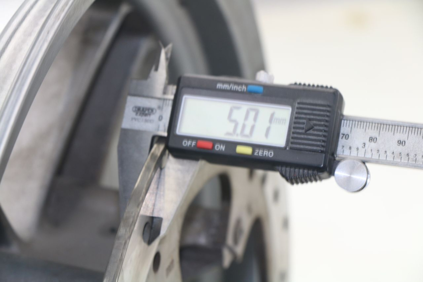 photo de CERCHIO ANTERIORE PIAGGIO XEVO - X EVO 125 (2007 - 2016)