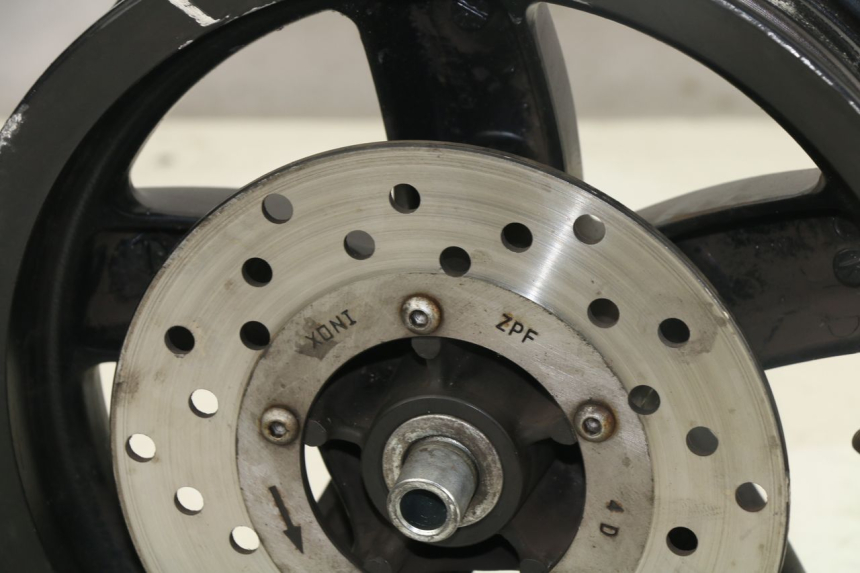 photo de CERCHIO ANTERIORE PIAGGIO ZIP 2T 50 (2009 - 2019)