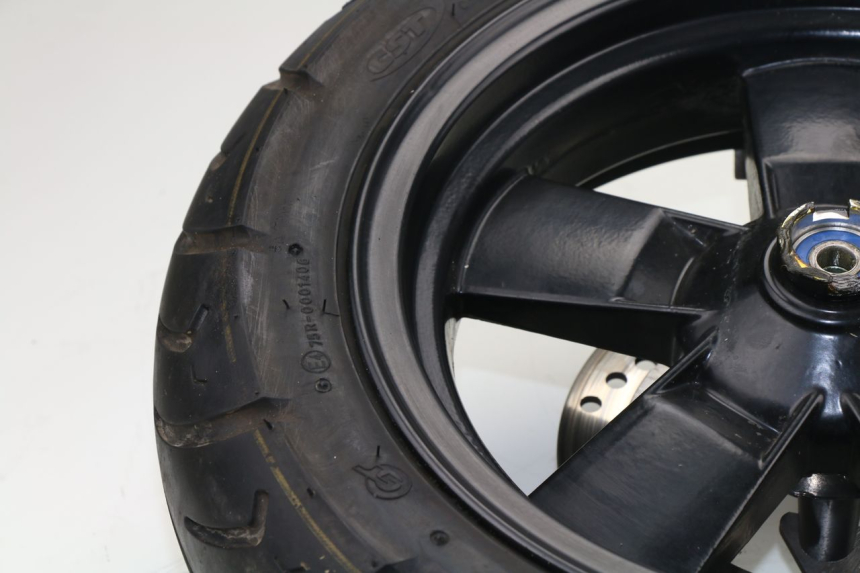 photo de CERCHIO ANTERIORE S-RIDER CAPRI 2T 50 (2010 - 2017)
