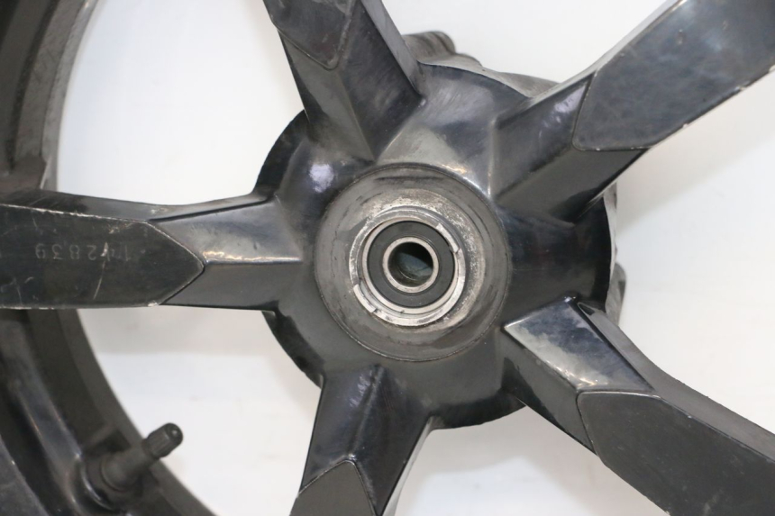 photo de CERCHIO ANTERIORE PEUGEOT SATELIS 125 (2013 - 2018)