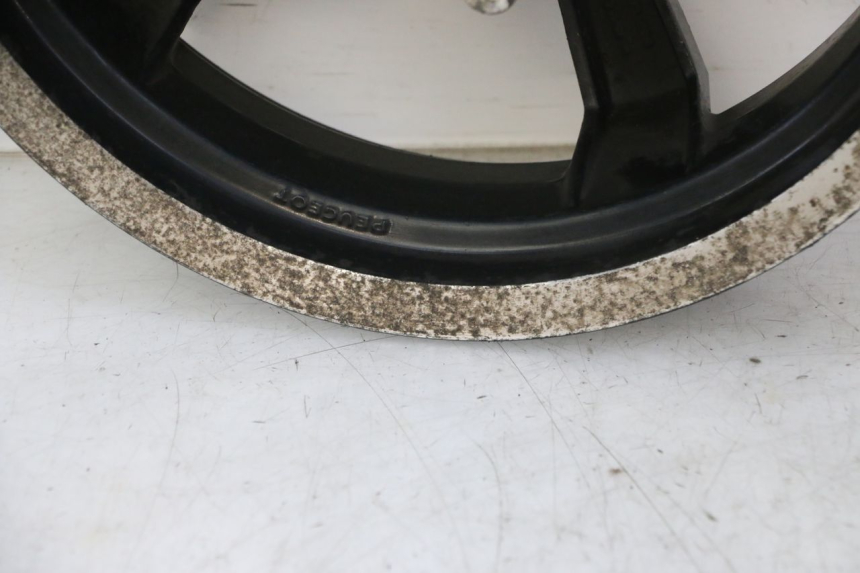 photo de CERCHIO ANTERIORE PEUGEOT SATELIS 125 (2006 - 2009)