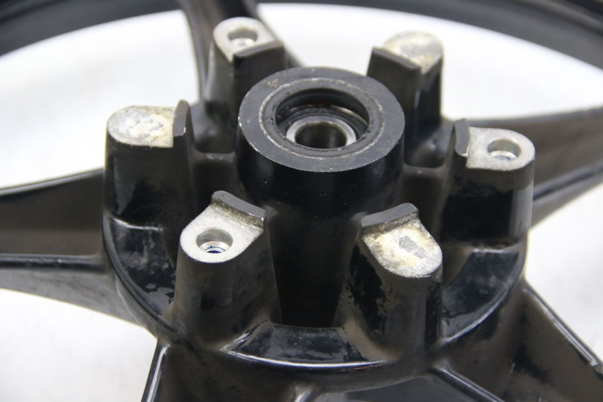 photo de CERCHIO ANTERIORE SUZUKI SIXTEEN 125 (2008 - 2010)