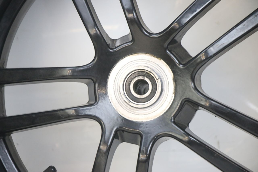 photo de CERCHIO ANTERIORE PEUGEOT SPEEDFIGHT 4 4T 50 (2015 - 2019)