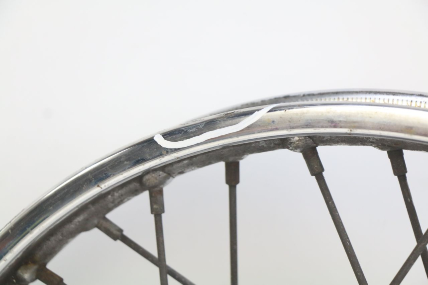 photo de CERCHIO ANTERIORE YAMAHA SR 125 (1982 - 2003)