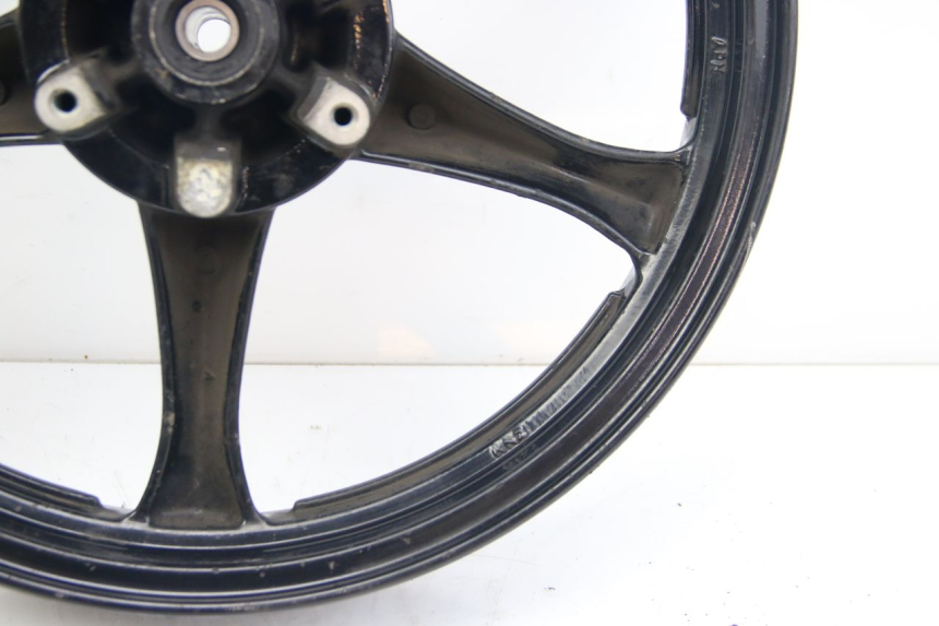 photo de CERCHIO ANTERIORE SUZUKI SIXTEEN 125 (2008 - 2010)