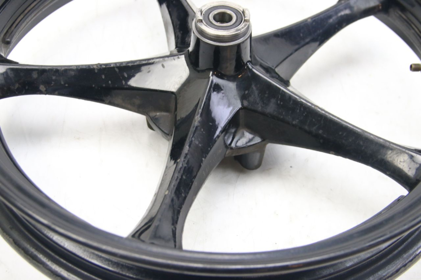 photo de CERCHIO ANTERIORE SUZUKI SIXTEEN 125 (2008 - 2010)