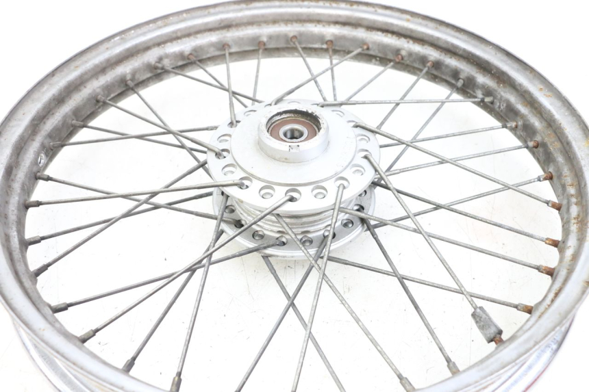 photo de CERCHIO ANTERIORE SUZUKI VL INTRUDER 125 (2004 - 2007)