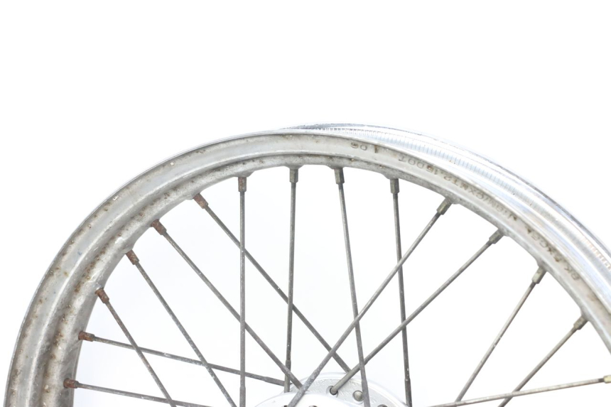photo de CERCHIO ANTERIORE SUZUKI VL INTRUDER 125 (2004 - 2007)