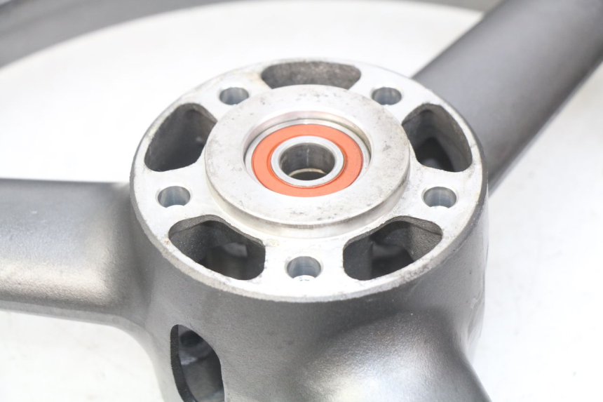 photo de CERCHIO ANTERIORE SUZUKI SV N 650 (1999 - 2002)