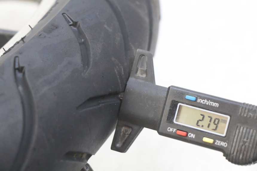 photo de CERCHIO ANTERIORE PEUGEOT TWEET 4T 50 (2010 - 2014)