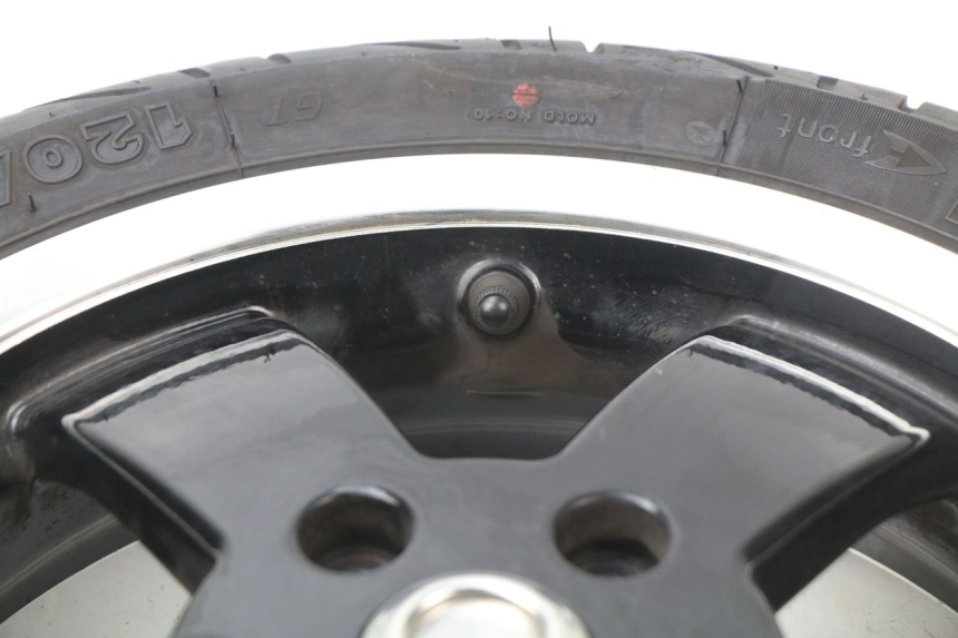 photo de CERCHIO ANTERIORE PIAGGIO VESPA GTS IE ABS 300 (2016 - 2018)