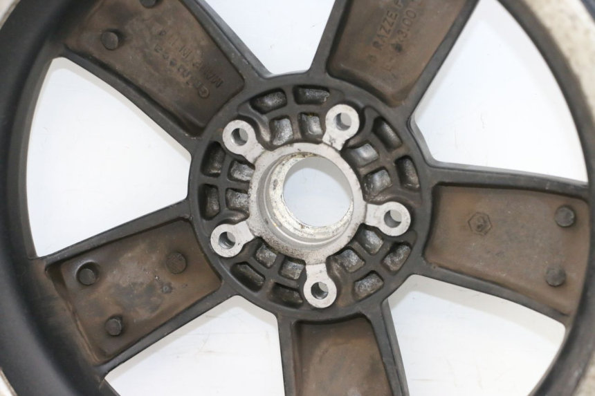 photo de CERCHIO ANTERIORE PIAGGIO VESPA GTS SUPER IE 125 (2009 - 2016) - Zoom sui componenti