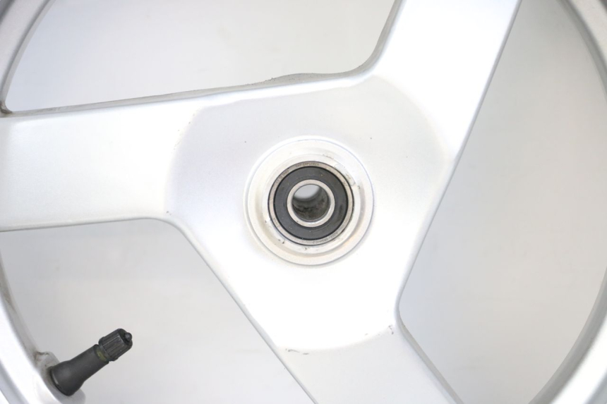 photo de CERCHIO ANTERIORE PEUGEOT VIVACITY NEW 4T 50 (2008 - 2017)