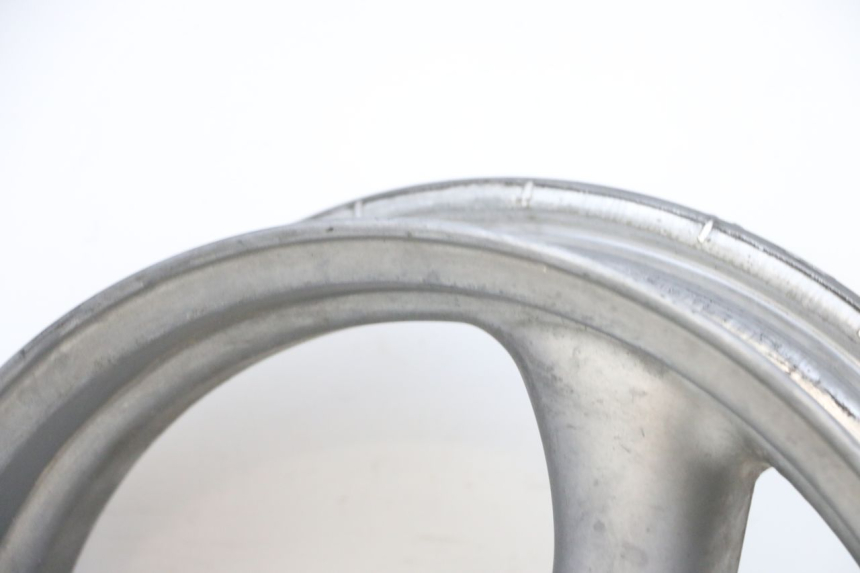 photo de CERCHIO ANTERIORE PEUGEOT VIVACITY 100 (1999 - 2008) - Zoom sui componenti