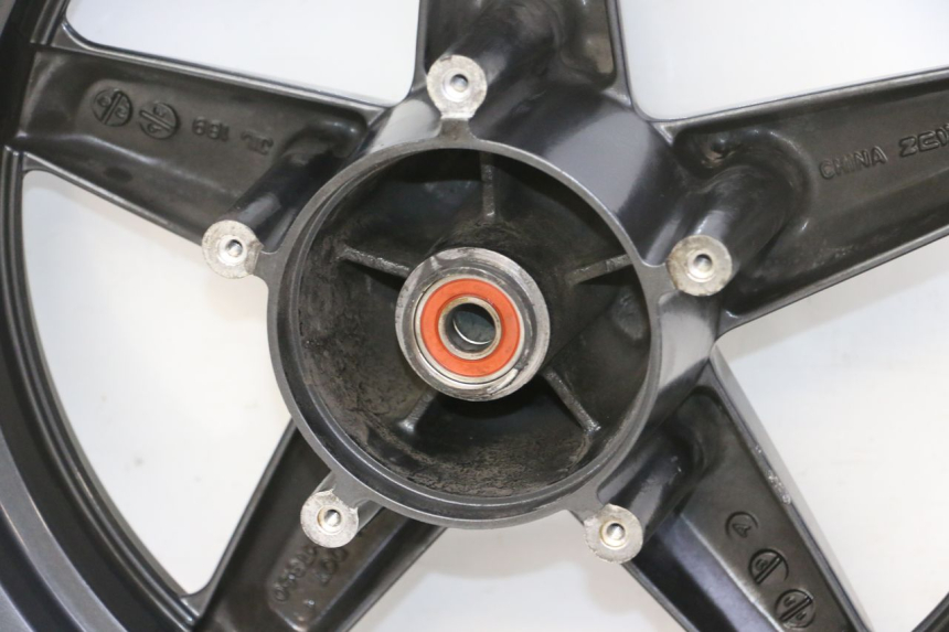 photo de CERCHIO ANTERIORE YAMAHA X-MAX XMAX 125 (2010 - 2014)