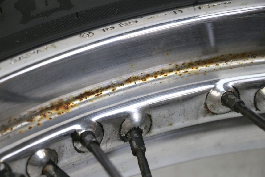 photo de CERCHIO ANTERIORE YAMAHA XVS DRAG STAR DRAGSTAR 650 (1997 - 2007)