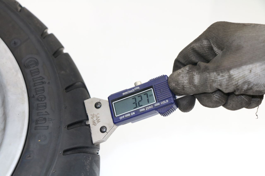 photo de CERCHIO ANTERIORE YAMAHA YP MAJESTY 125 (2002 - 2006)