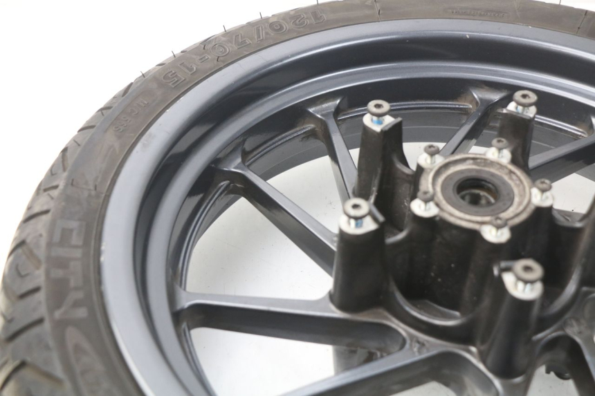photo de CERCHIO ANTERIORE YAMAHA YP X-MAX XMAX 400 (2014 - 2017)