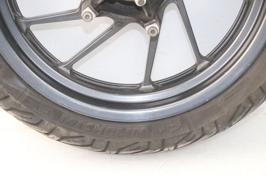 photo de CERCHIO ANTERIORE YAMAHA YP X-MAX XMAX 400 (2014 - 2017)