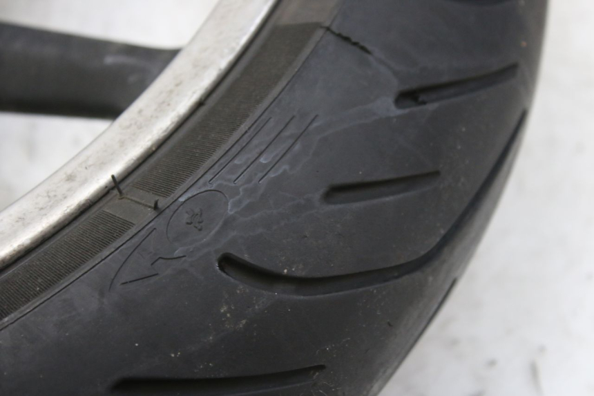 photo de CERCHIO ANTERIORE YAMAHA YZF R1 1000 (2007 - 2008)