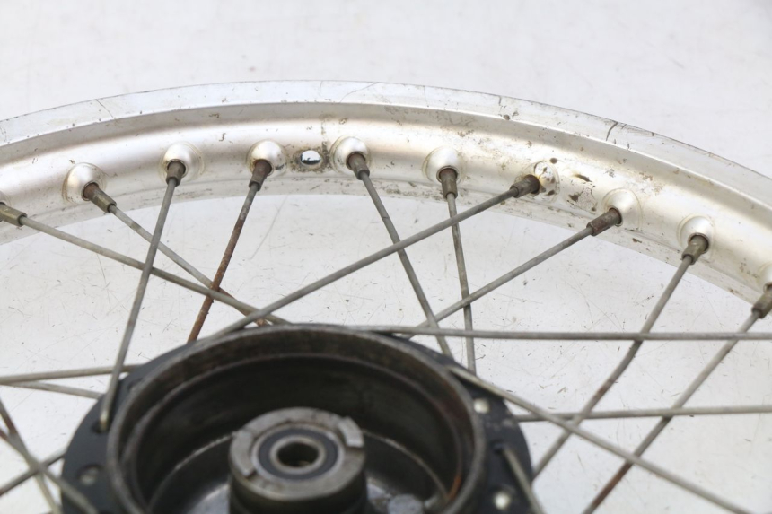 photo de CERCHIO ANTERIORE YAMAHA YZ 80 (1982 - 1983)