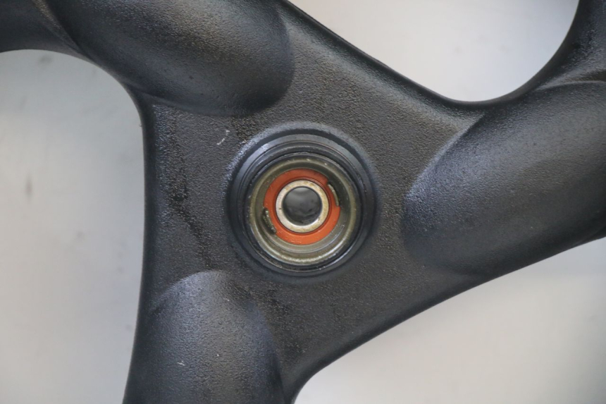 photo de CERCHIO ANTERIORE E PNEUMATICO KYMCO AGILITY 4T 50 (2005 - 2018)