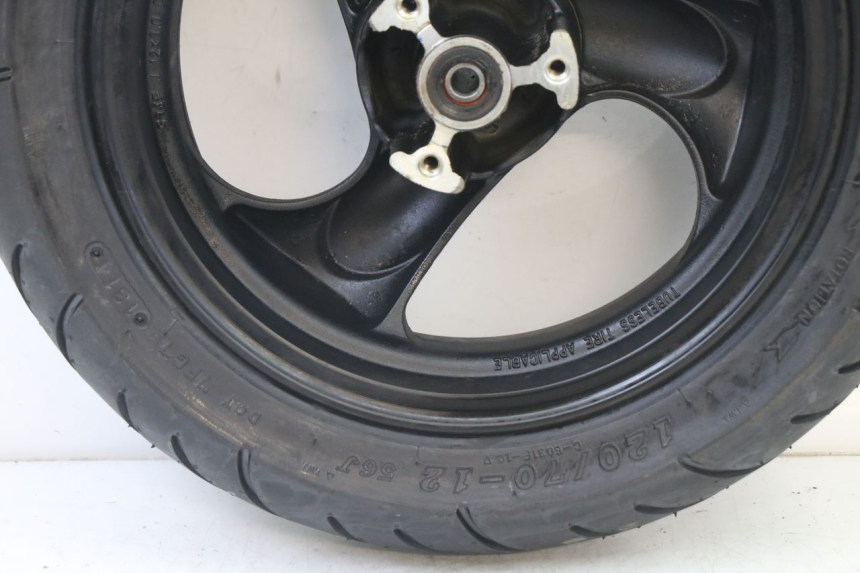 photo de CERCHIO ANTERIORE E PNEUMATICO KYMCO AGILITY 4T 50 (2005 - 2018)