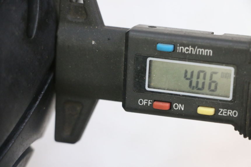 photo de CERCHIO ANTERIORE E PNEUMATICO KYMCO AGILITY 4T 50 (2005 - 2018)