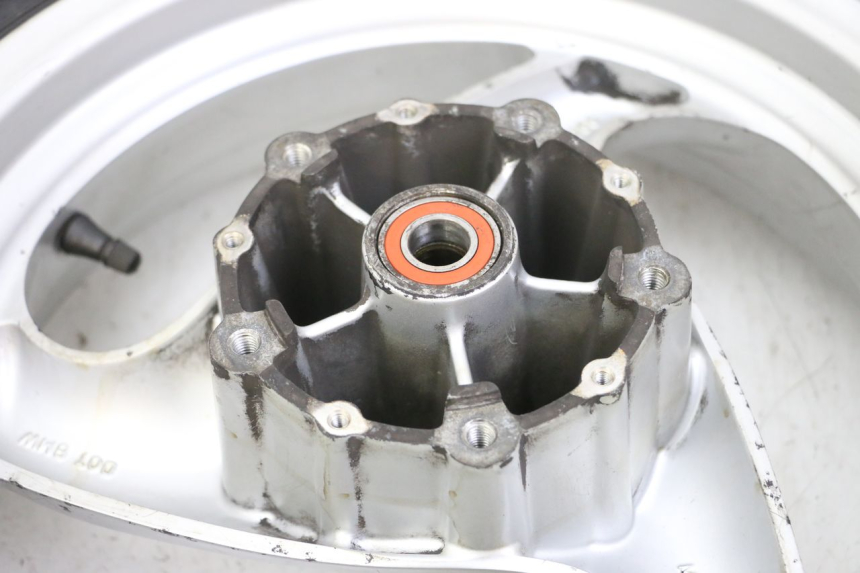 photo de CERCHIO ANTERIORE E PNEUMATICO BMW C1 125 (2000 - 2003)