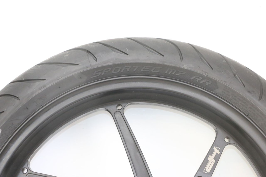 photo de CERCHIO ANTERIORE E PNEUMATICO BMW S RR ABS S1000RR 1000 (2015 - 2018)
