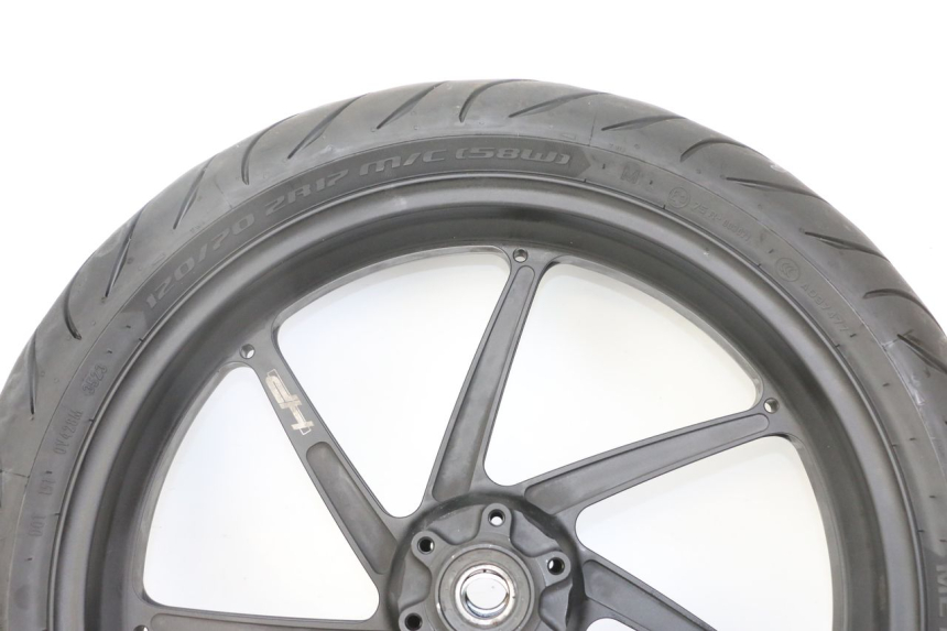 photo de CERCHIO ANTERIORE E PNEUMATICO BMW S RR ABS S1000RR 1000 (2015 - 2018)