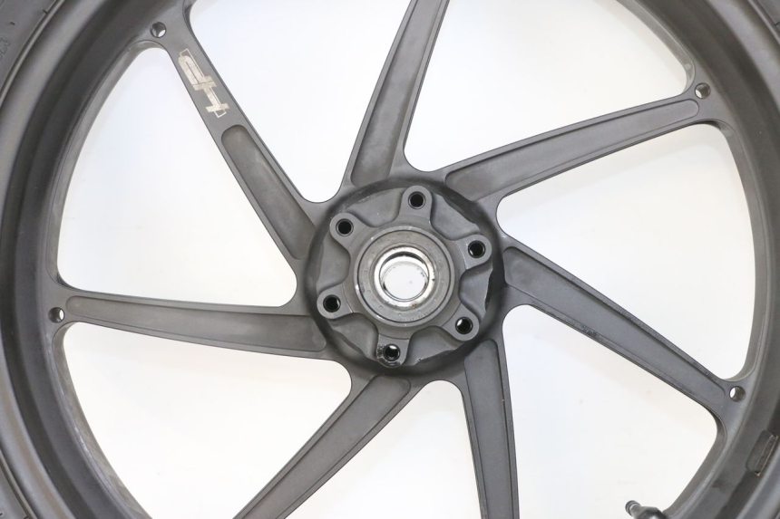 photo de CERCHIO ANTERIORE E PNEUMATICO BMW S RR ABS S1000RR 1000 (2015 - 2018)