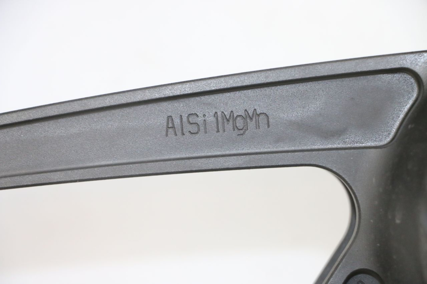 photo de CERCHIO ANTERIORE E PNEUMATICO BMW S RR ABS S1000RR 1000 (2015 - 2018)